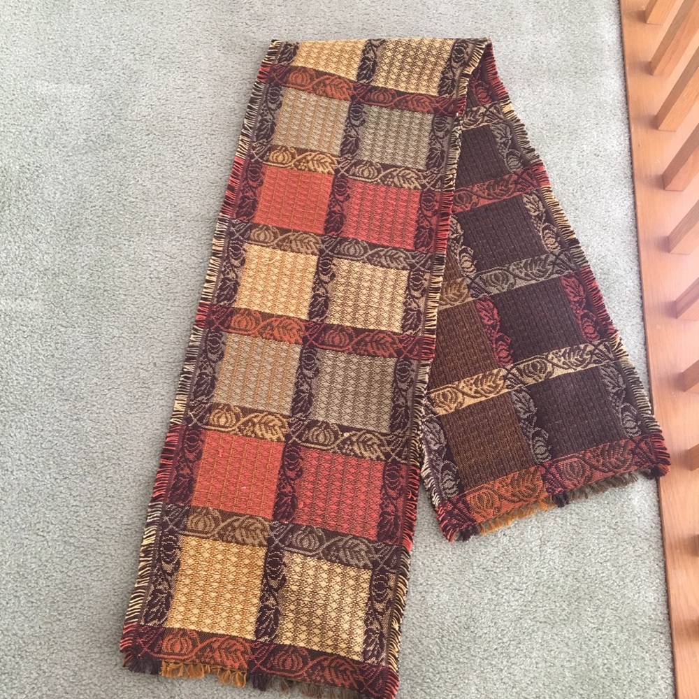 Woven Table runner for Fall